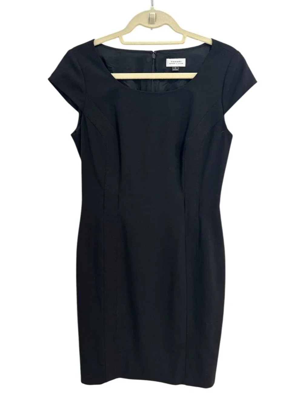 Tahari Arthur S. Levine | Black Cap-Sleeve Sheath Dress size 6. - Picture 2 of 16